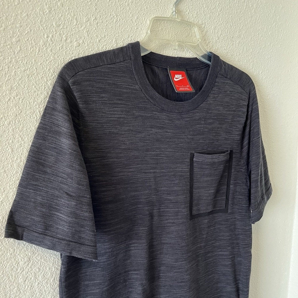 NIKE T-shirt Men's Small Tech Knit Pocket Short Sleeve Black 729397 010 - Picture 6 of 16